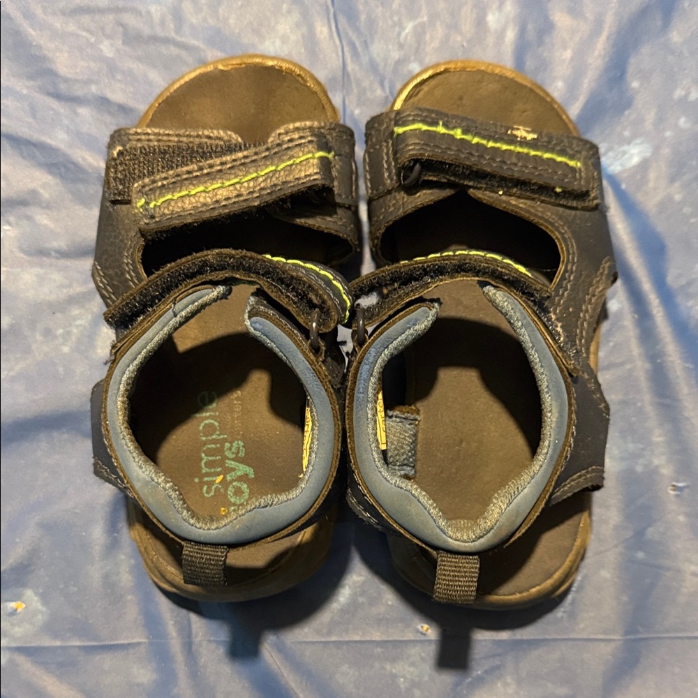 Stride Rite Black and Brown Kids Sandals